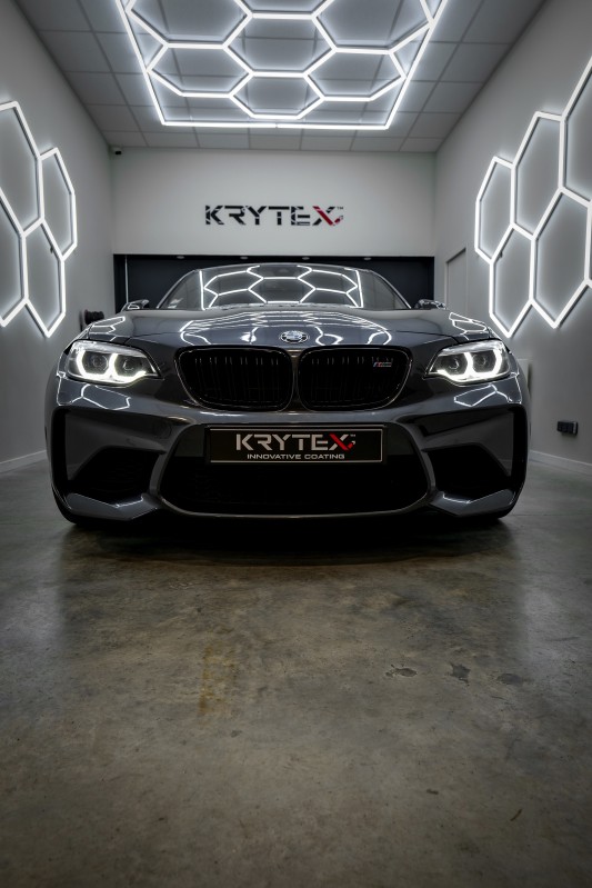 Polissage/lustrage de vernis & pose de céramique Carrosserie Krytex 7h+BMW M2 370ch