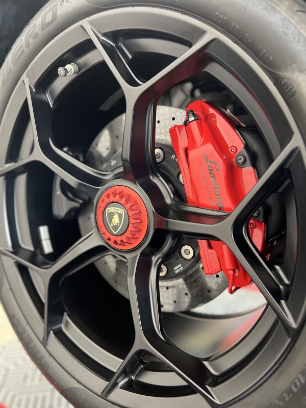 Lamborghini Huracán LP 610 - Correction Vernis + Pose de Céramique carrosserie Krytex 9.9.8 