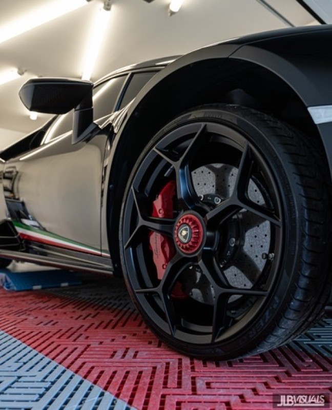 Lamborghini Huracán LP 610 - Correction Vernis + Pose de Céramique carrosserie Krytex 9.9.8 
