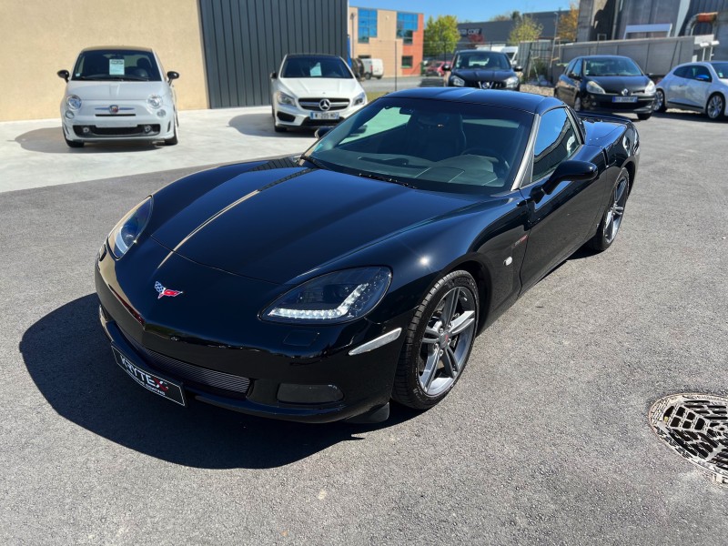 Lustrage et Polissage de Carrosserie pour Corvette à Laval 