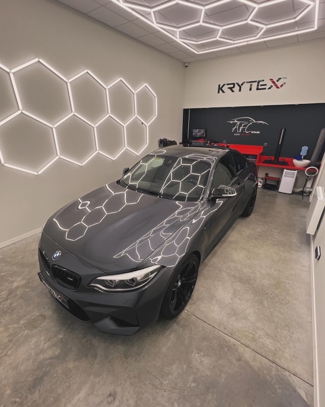 Polissage/lustrage de vernis & pose de céramique Carrosserie Krytex 7h+BMW M2 370ch