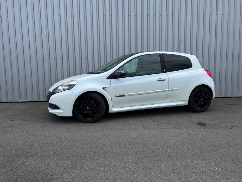  FILM SOLAIRE HAUTE PERFORMANCE SUNTEK À LAVAL : AFC DETAILING POUR UNE PROTECTION SUPÉRIEURE 
