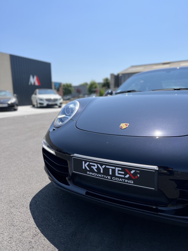 CENTRE ESTHÉTIQUE AUTOMOBILE POUR DETAILING ET POSE D'UN TRAITEMENT CÉRAMIQUE KRYTEX 7h+ Porsche 911 (991) Carrera S à Le Mans proche Laval