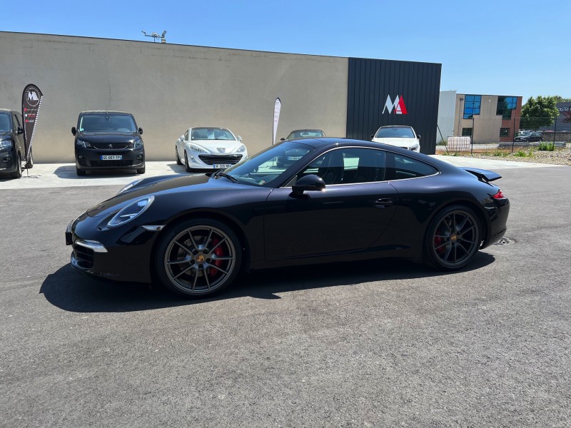 CENTRE ESTHÉTIQUE AUTOMOBILE POUR DETAILING ET POSE D'UN TRAITEMENT CÉRAMIQUE KRYTEX 7h+ Porsche 911 (991) Carrera S à Le Mans proche Laval