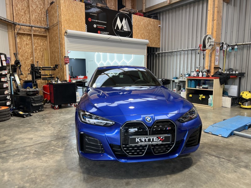 CORRECTION DU VERNIS ET TRAITEMENT CÉRAMIQUE HAUT DE GAMME SUR BMW i4 M EN MAYENNE